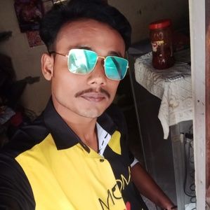 Meet your Posher, Afroz